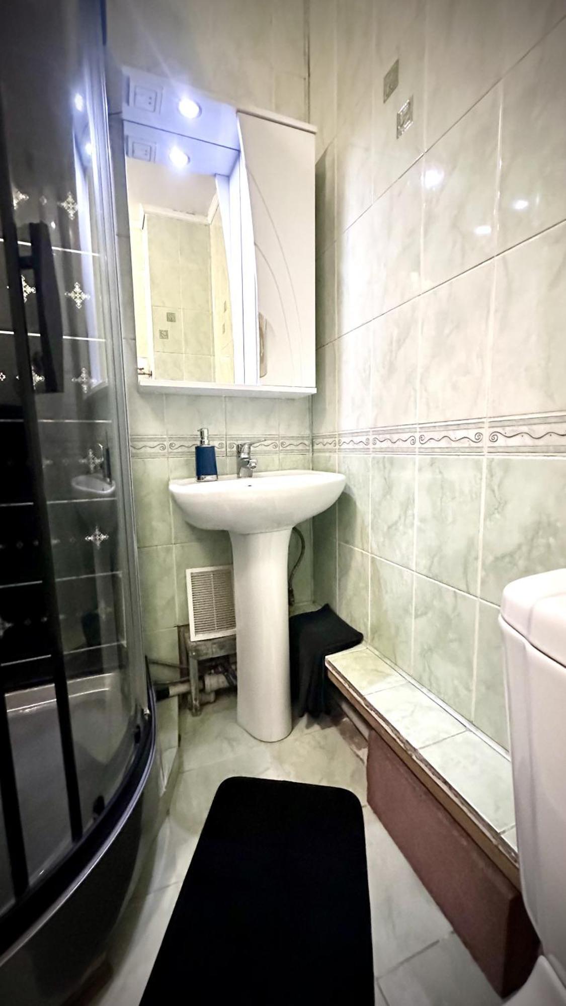 светлая, уютная 2-х комнатная Apartment Almaty